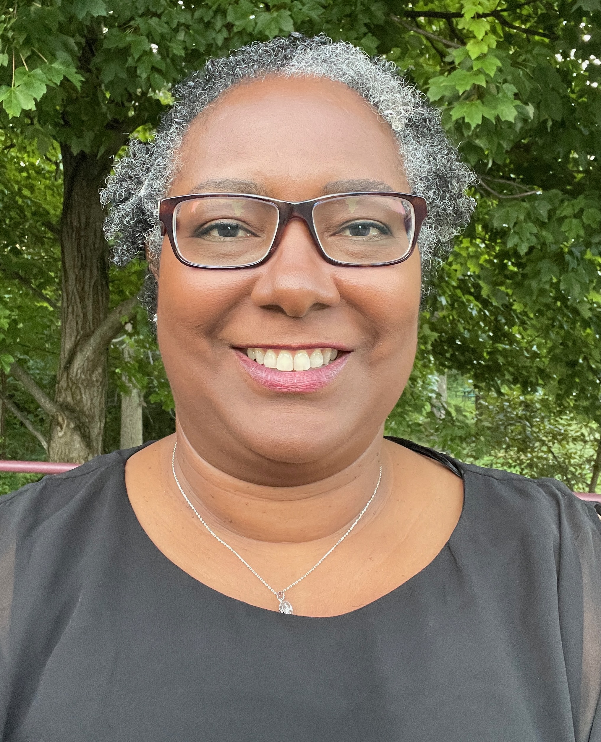 Professional headshot of Dr. Uzzie T. Cannon, instructional designer and digital humanist